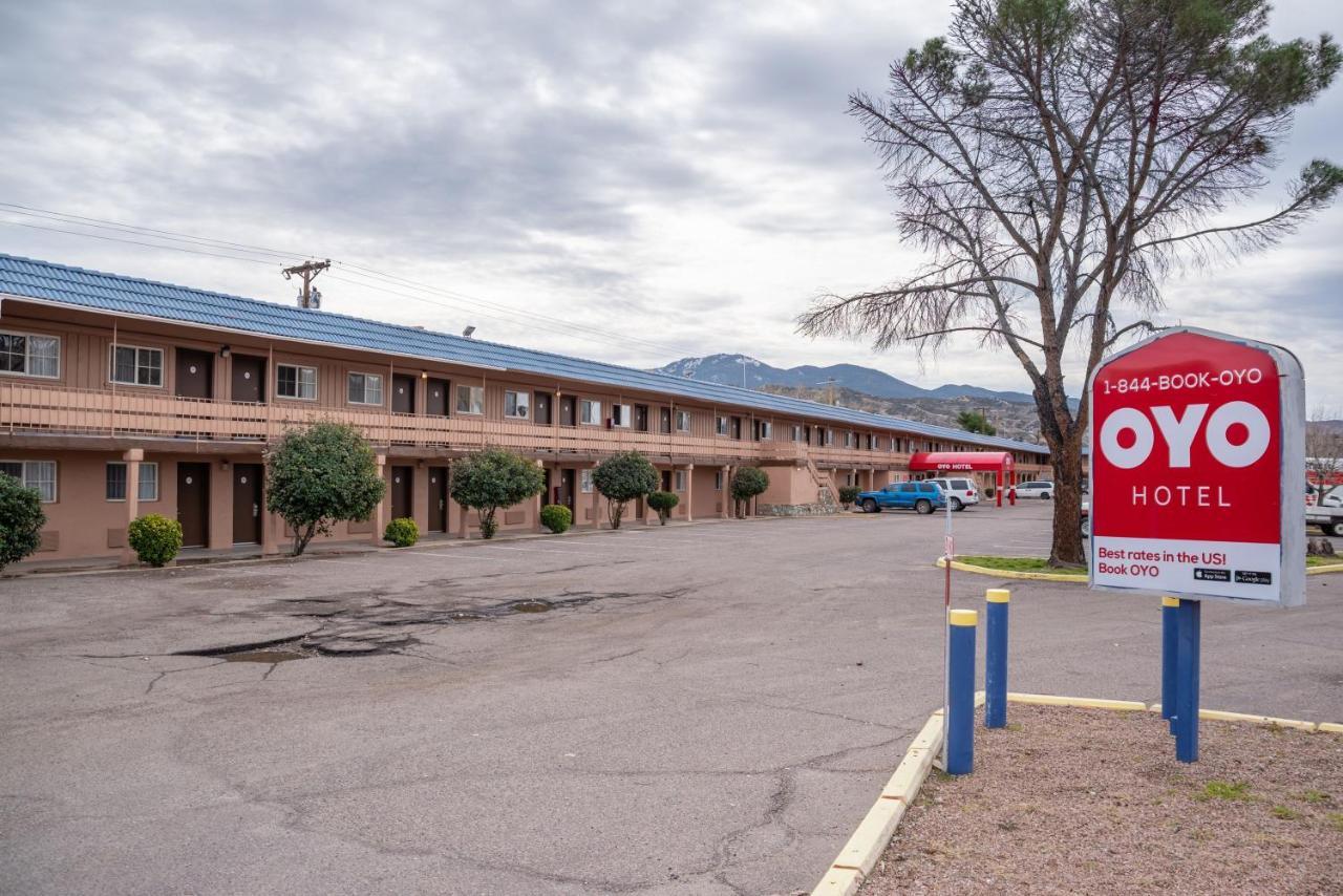 Oyo Hotel Globe / Miami Az - Highway 60 ภายนอก รูปภาพ