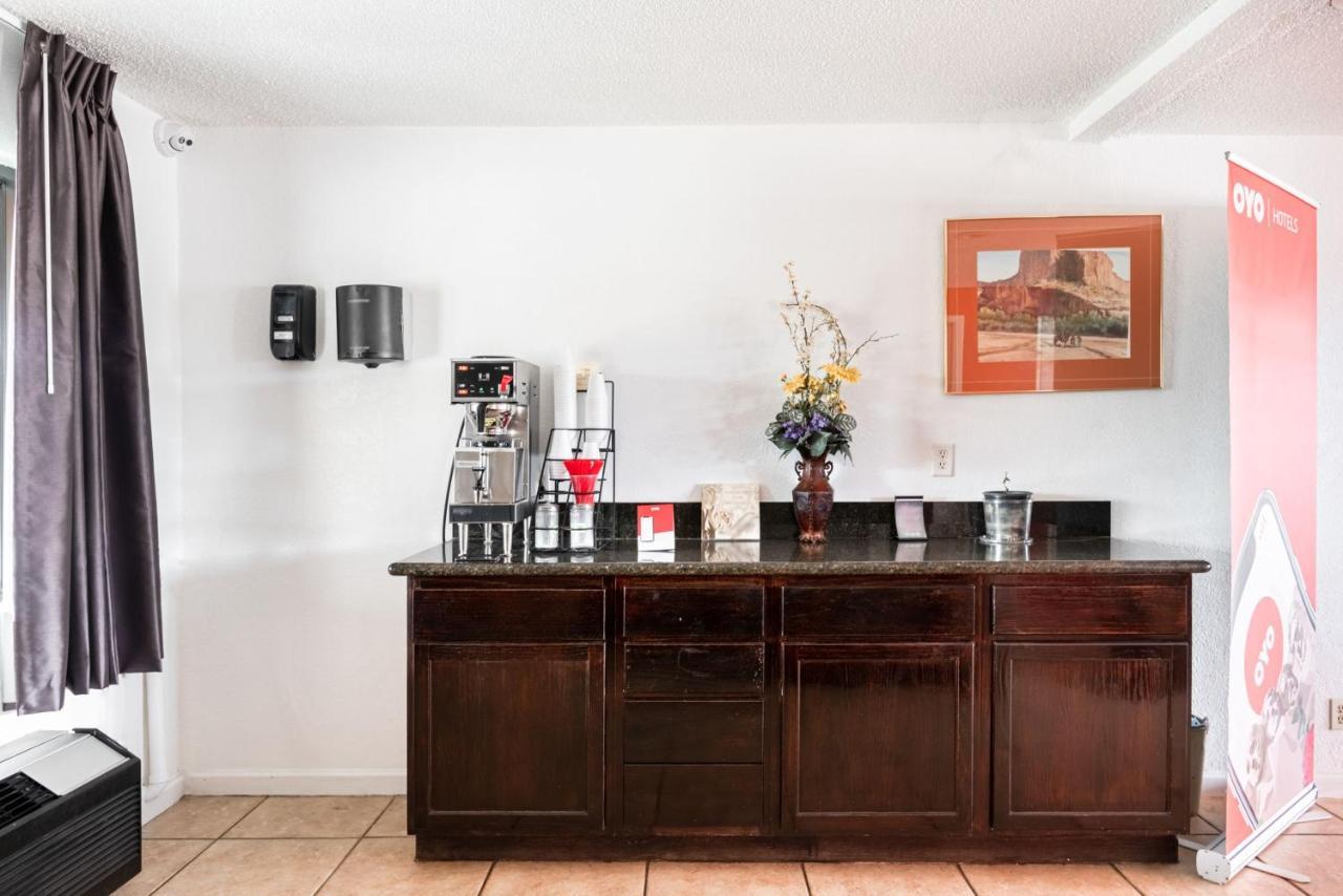 Oyo Hotel Globe / Miami Az - Highway 60 ภายนอก รูปภาพ