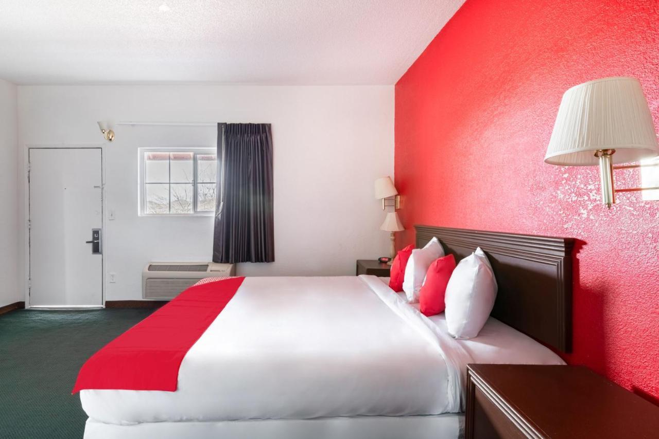 Oyo Hotel Globe / Miami Az - Highway 60 ภายนอก รูปภาพ