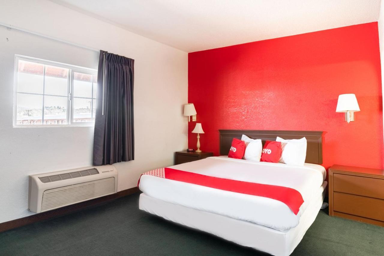 Oyo Hotel Globe / Miami Az - Highway 60 ภายนอก รูปภาพ