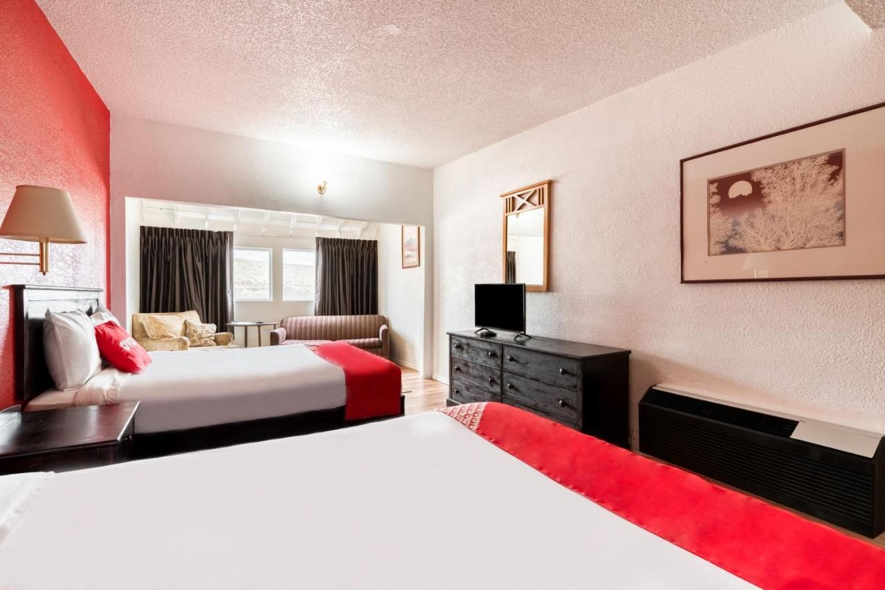 Oyo Hotel Globe / Miami Az - Highway 60 ภายนอก รูปภาพ